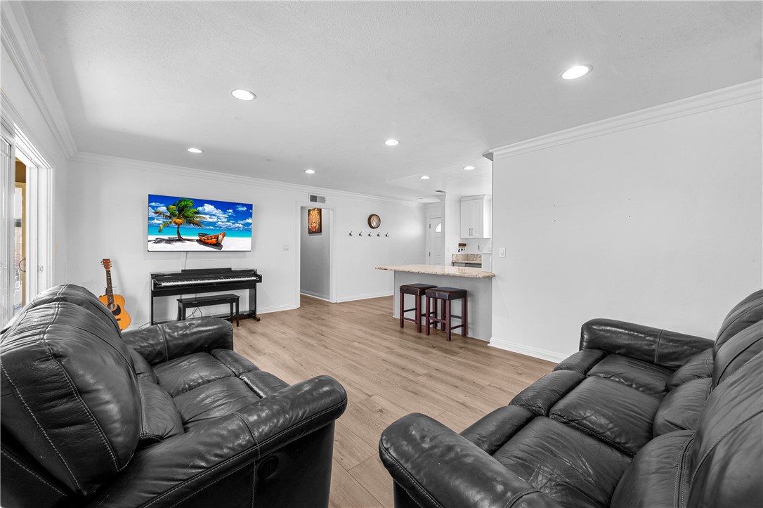 5921 Chinook Drive