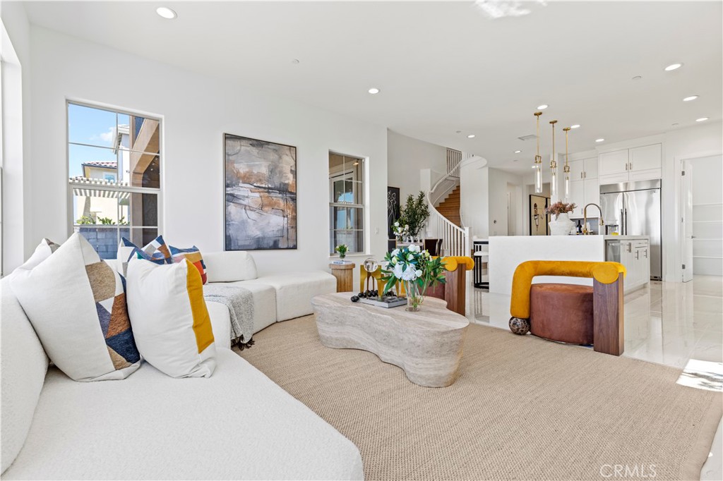 1186 Viejo Hills Dr