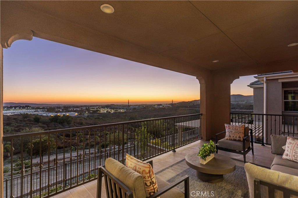 1186 Viejo Hills Dr