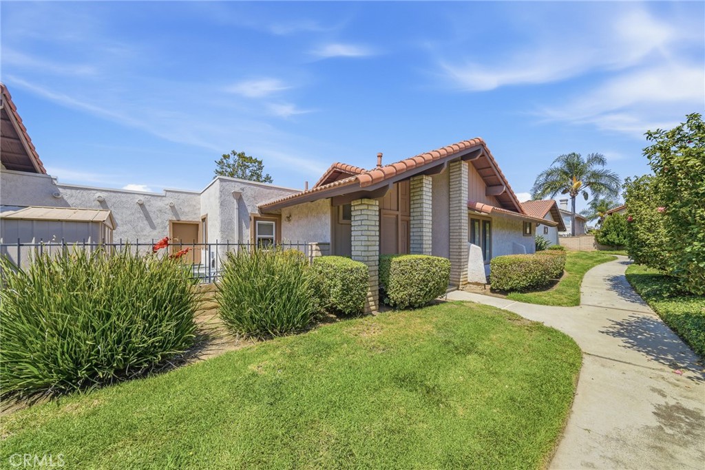 1286 Antigua Circle