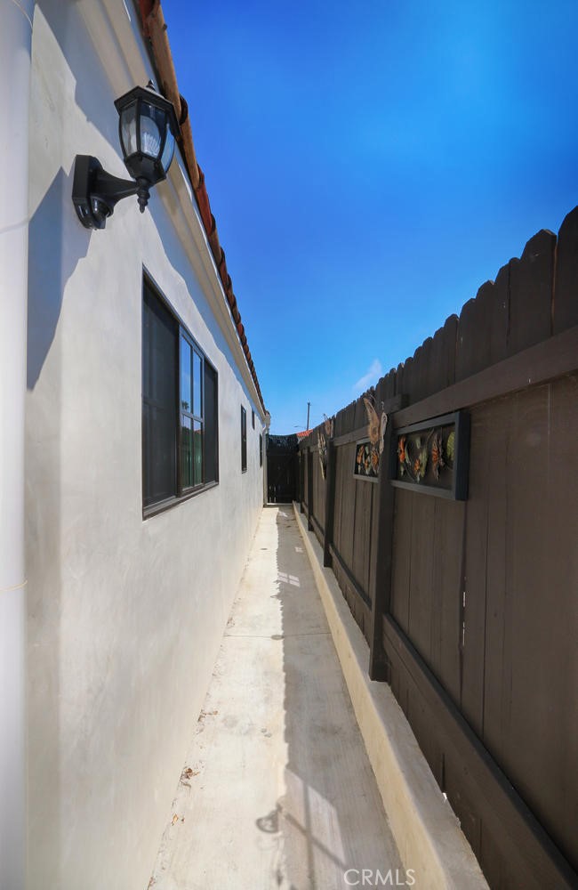 122 Avenida Victoria B