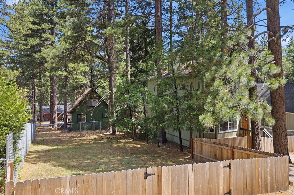 2543 Whispering Pines