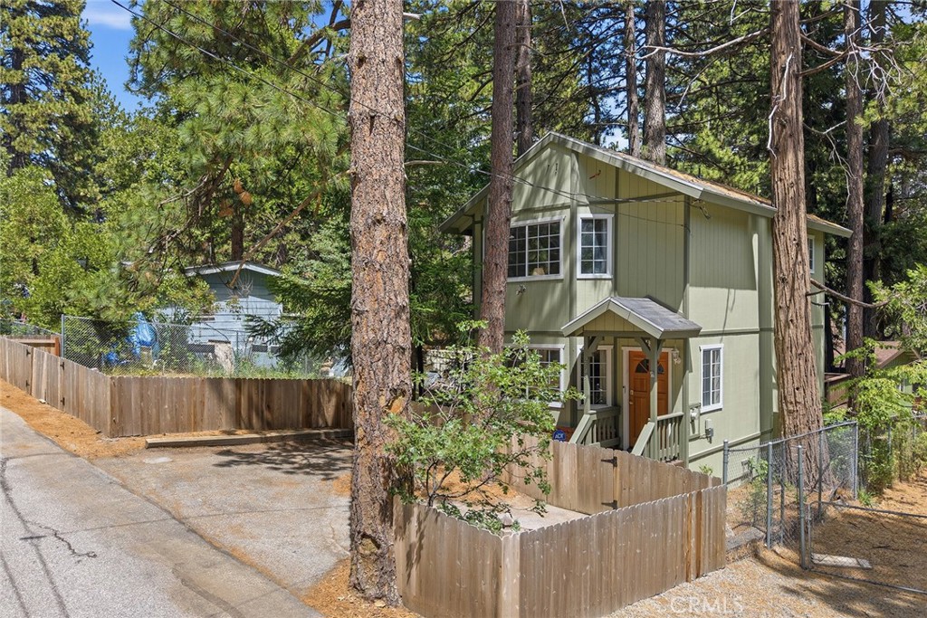 2543 Whispering Pines