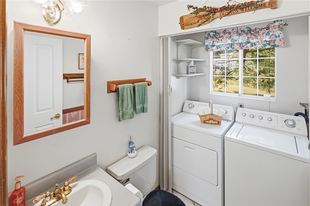 2543 Whispering Pines
