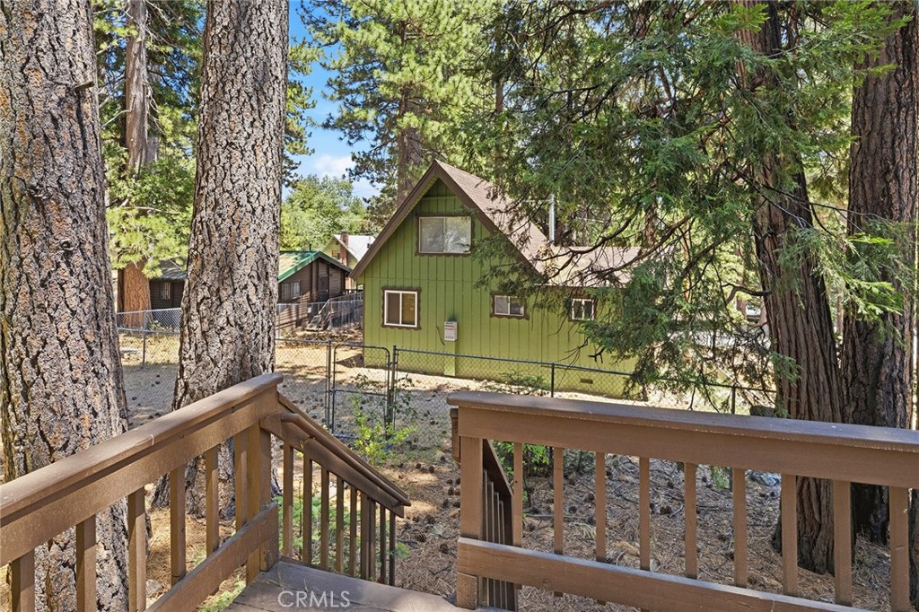 2543 Whispering Pines