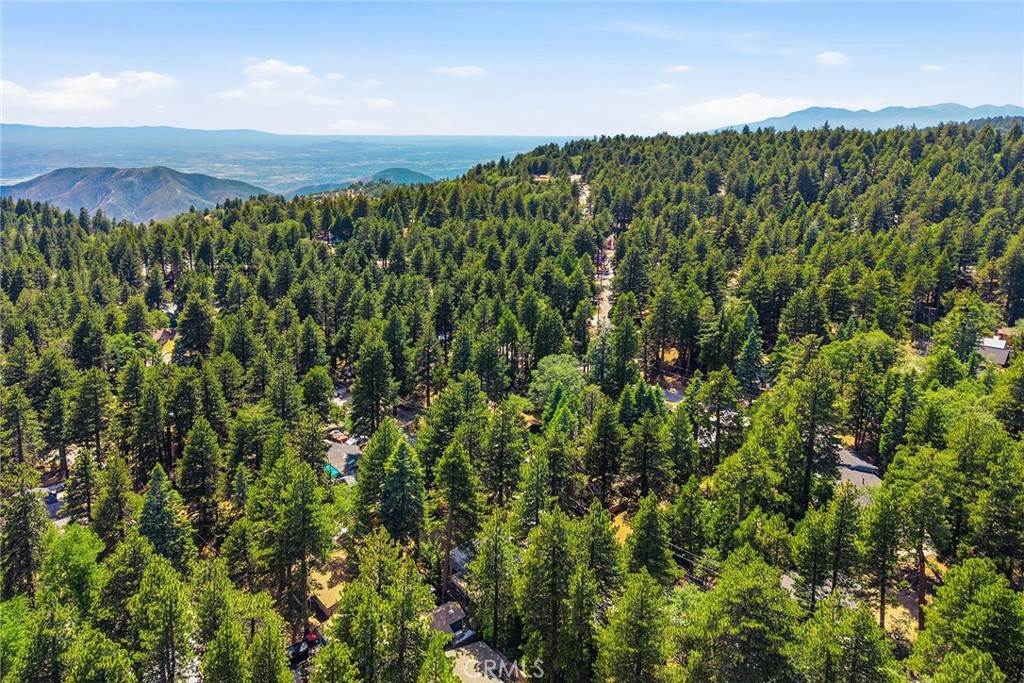 2543 Whispering Pines