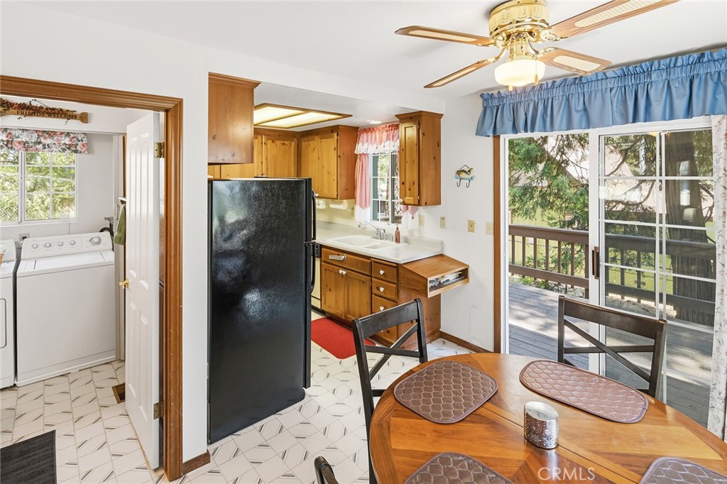 2543 Whispering Pines