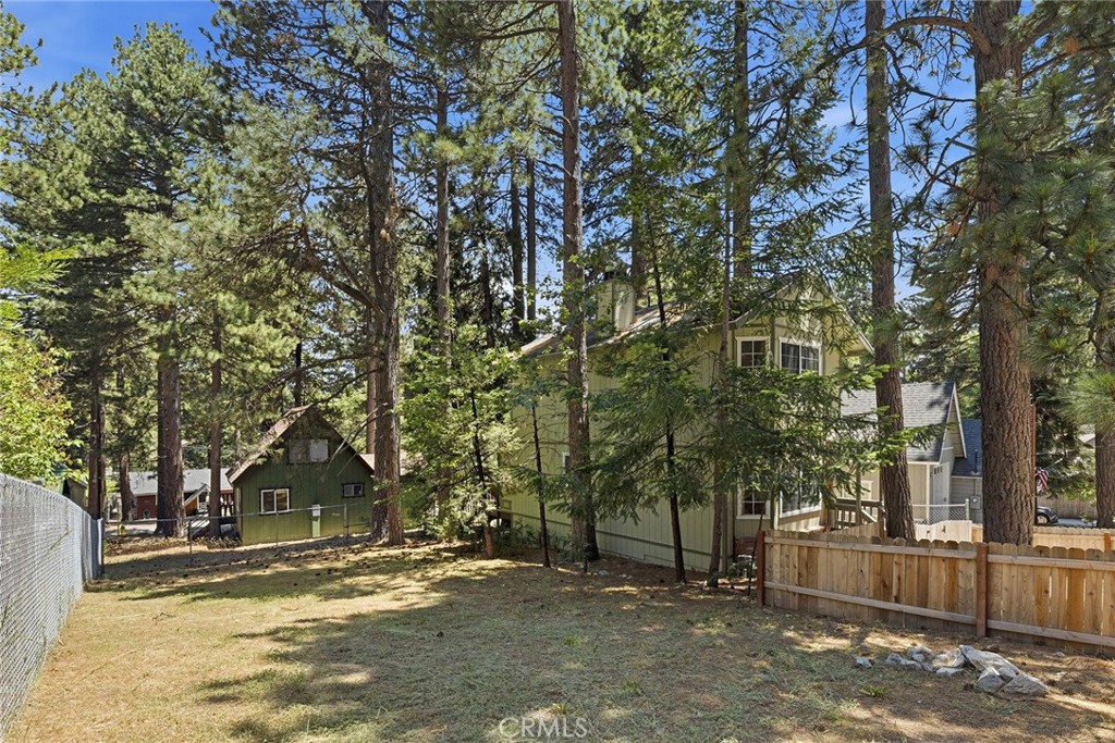 2543 Whispering Pines