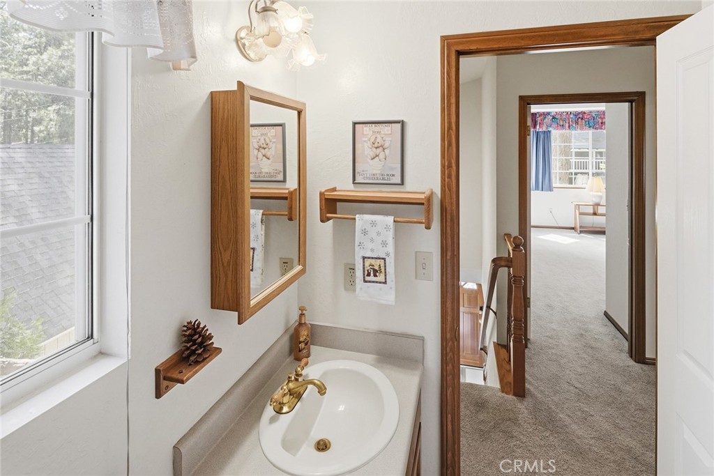 2543 Whispering Pines