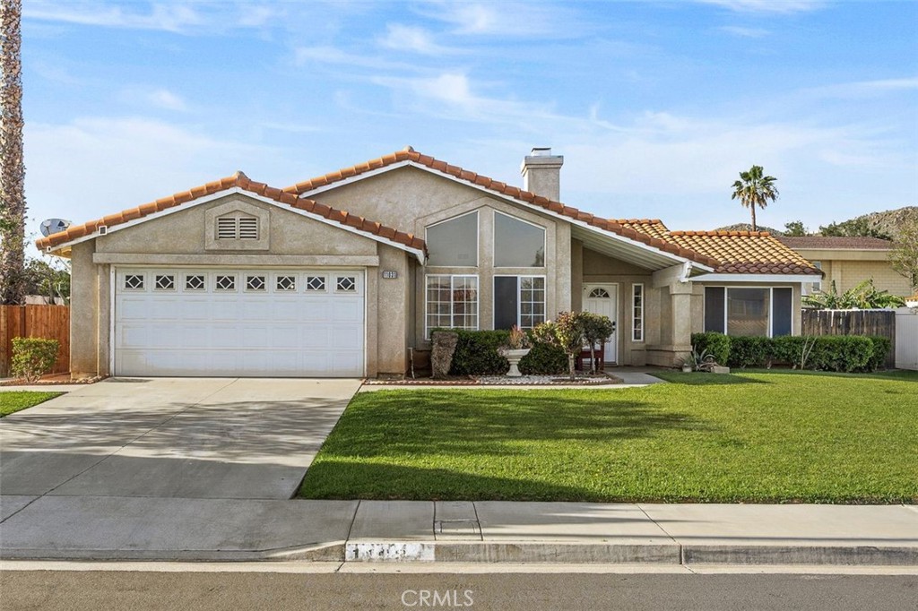11031 Sierra Tree