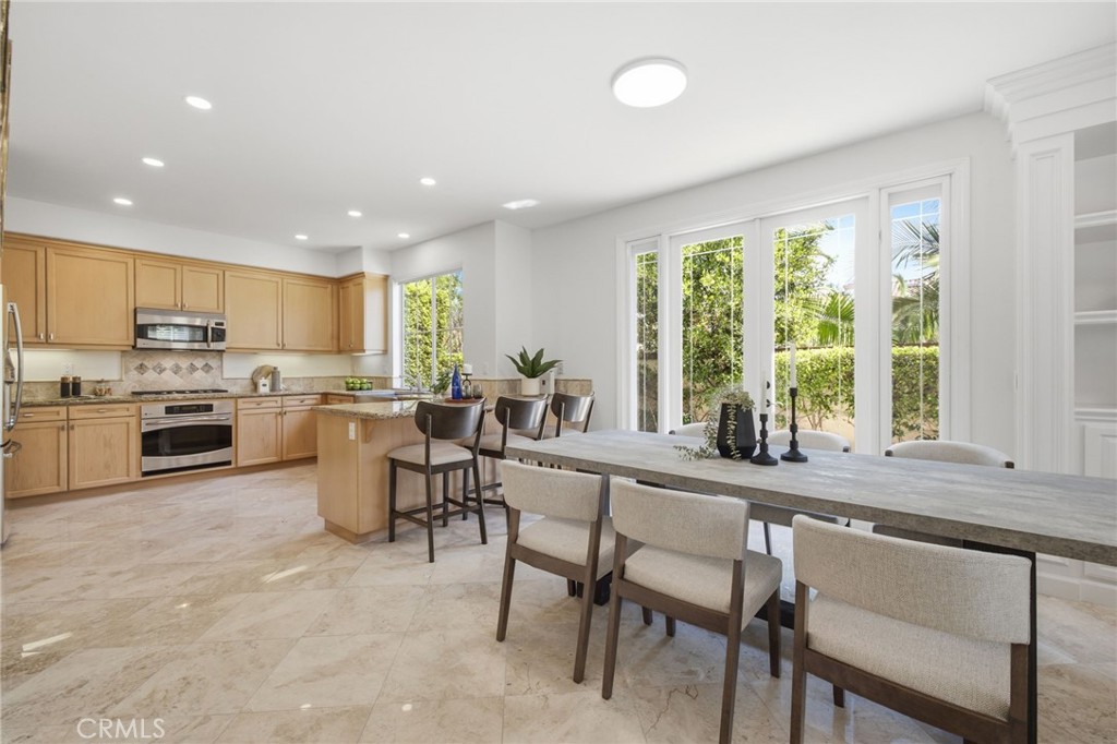 12920 Mackenzie