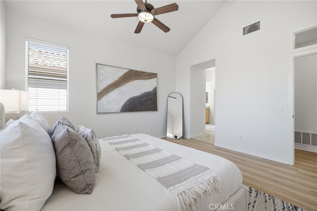 12920 Mackenzie