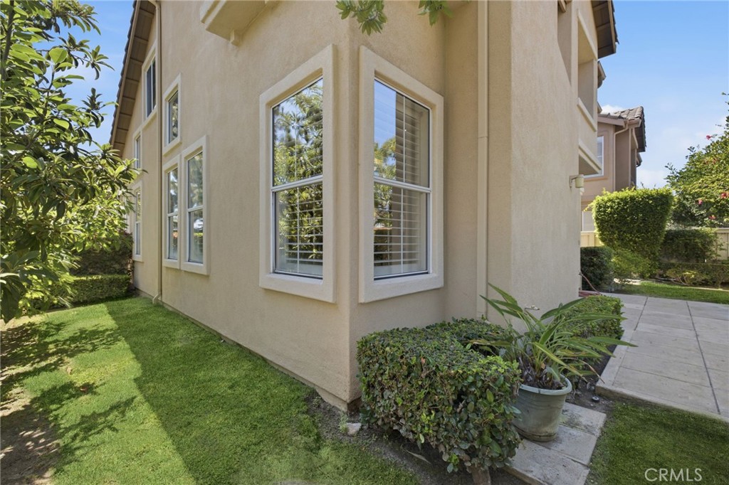 12920 Mackenzie