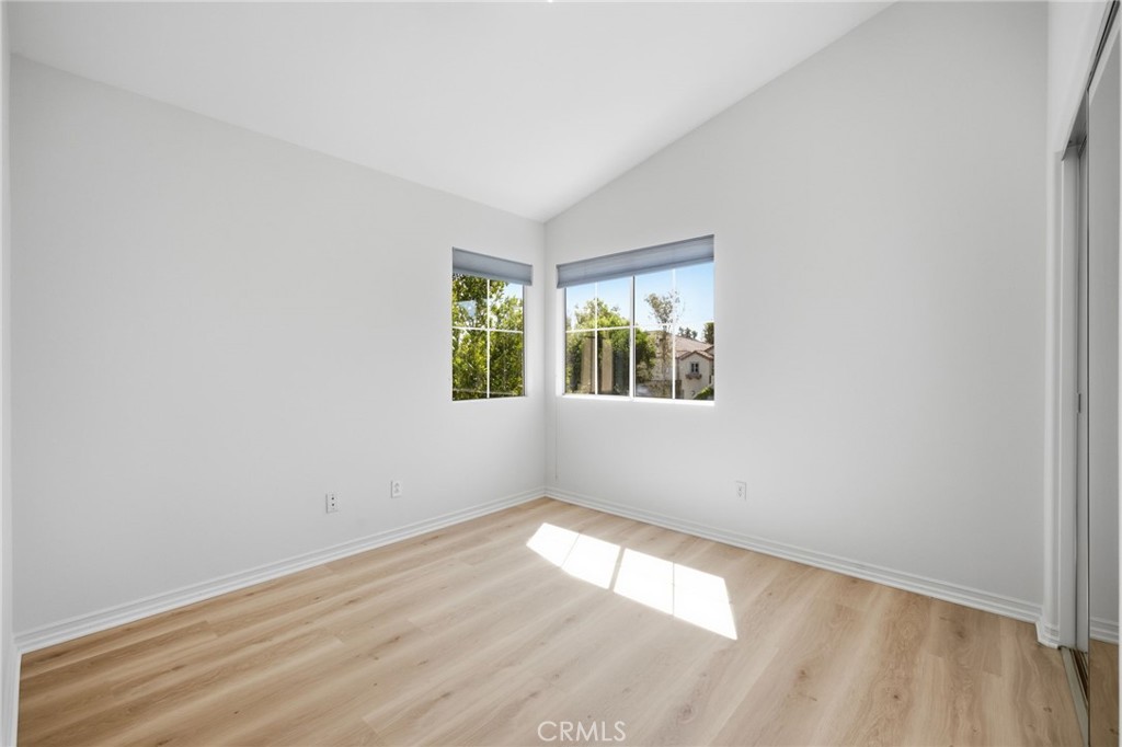 12920 Mackenzie