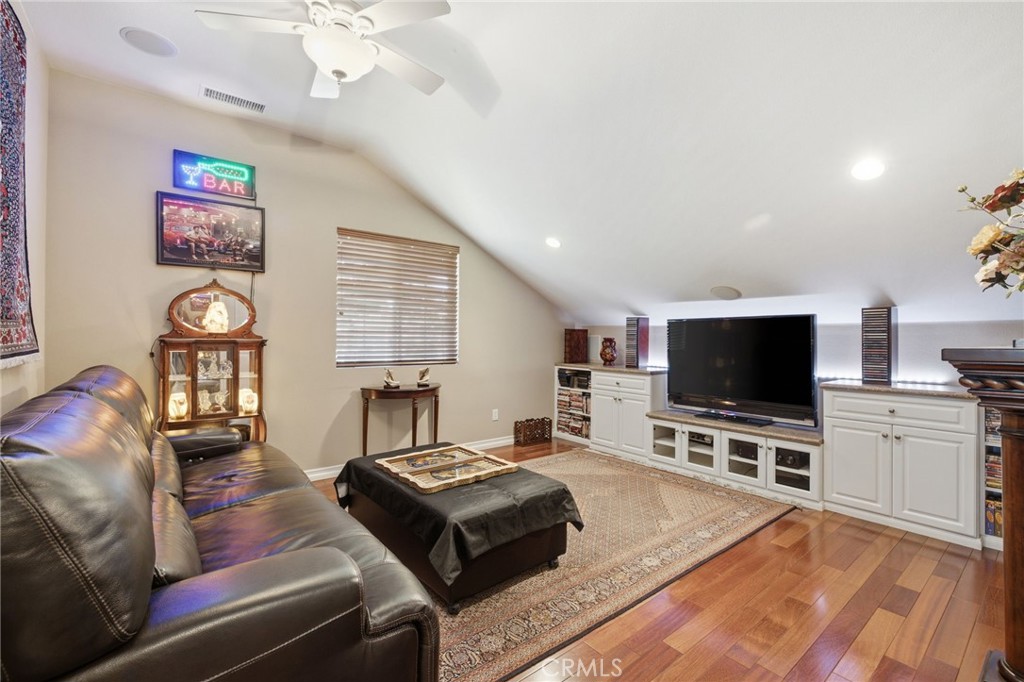 12920 Mackenzie