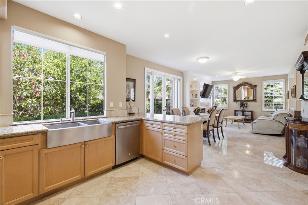 12920 Mackenzie