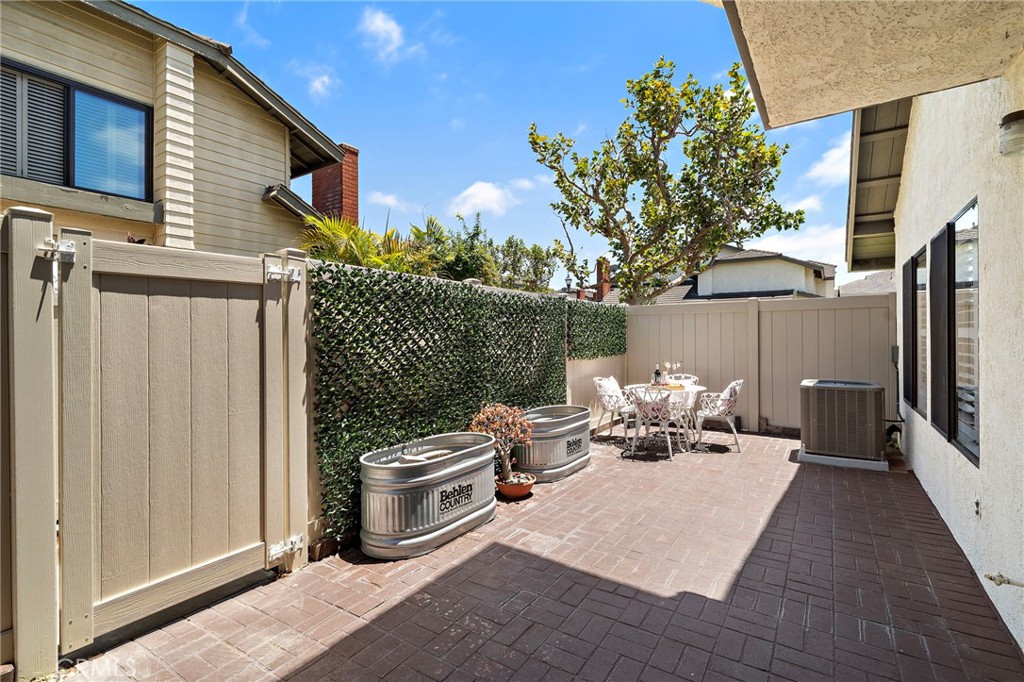 18134 Rustic Court