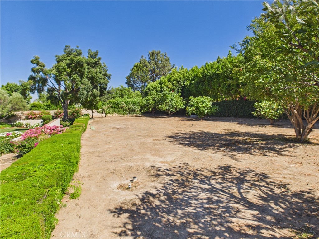 1662 CHEROKEE Road