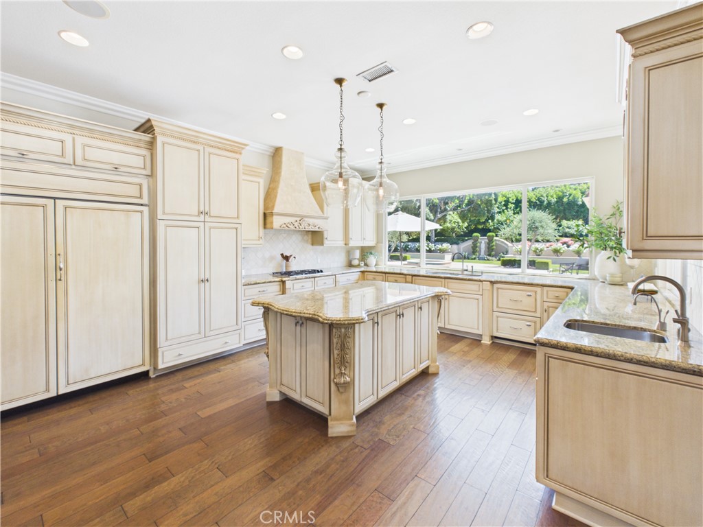 1662 CHEROKEE Road