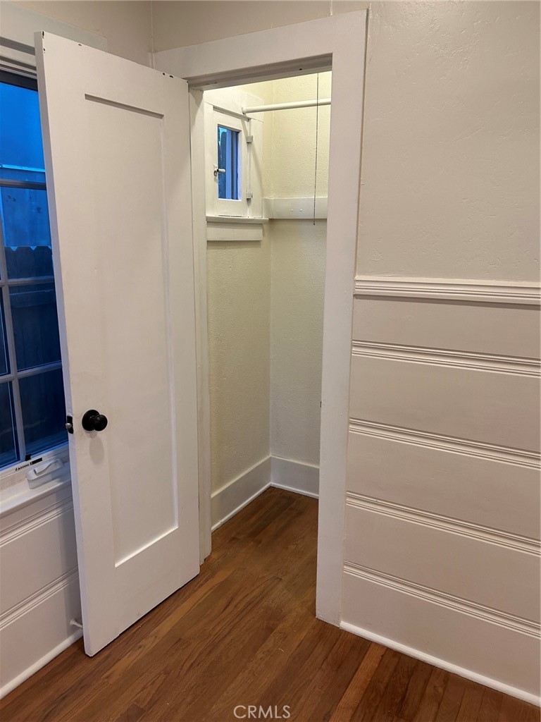 3045 Cedar