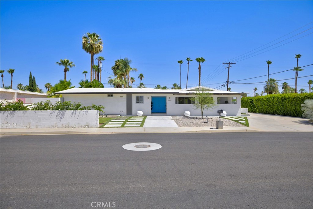 2080 E Mcmanus Drive