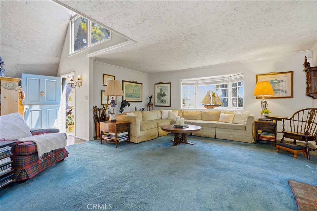 215 Ocean View