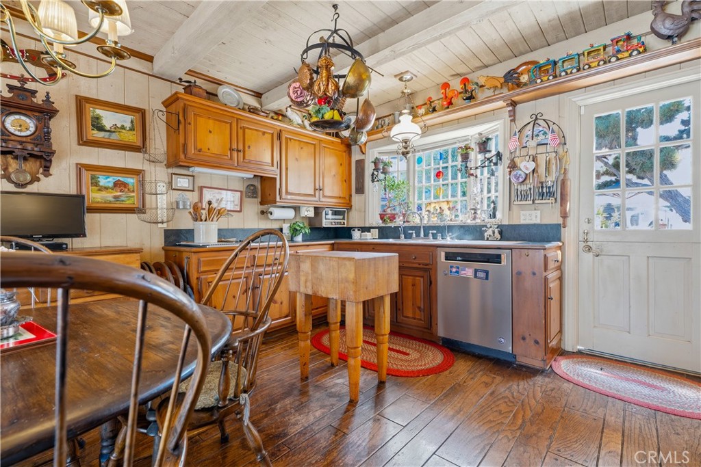 215 Ocean View