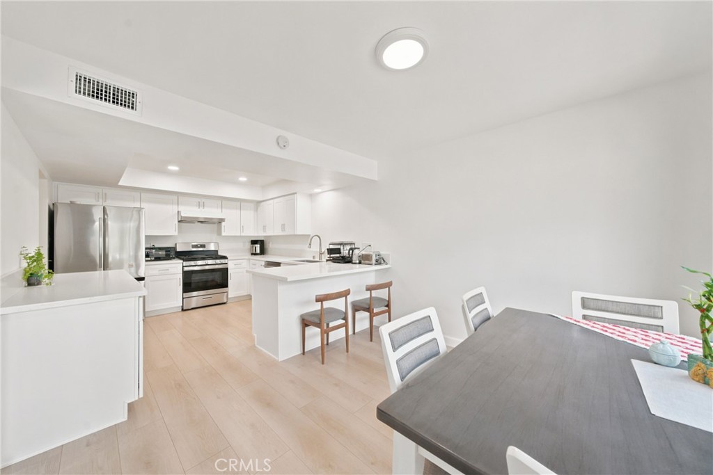 26 Palmento Way
