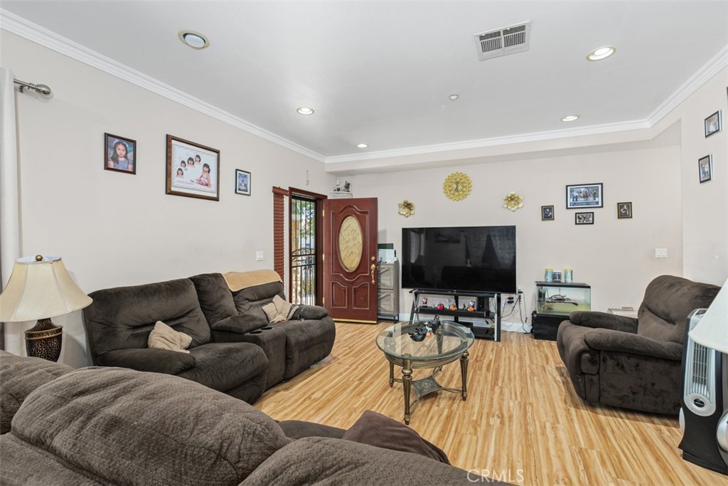 10104 Gould