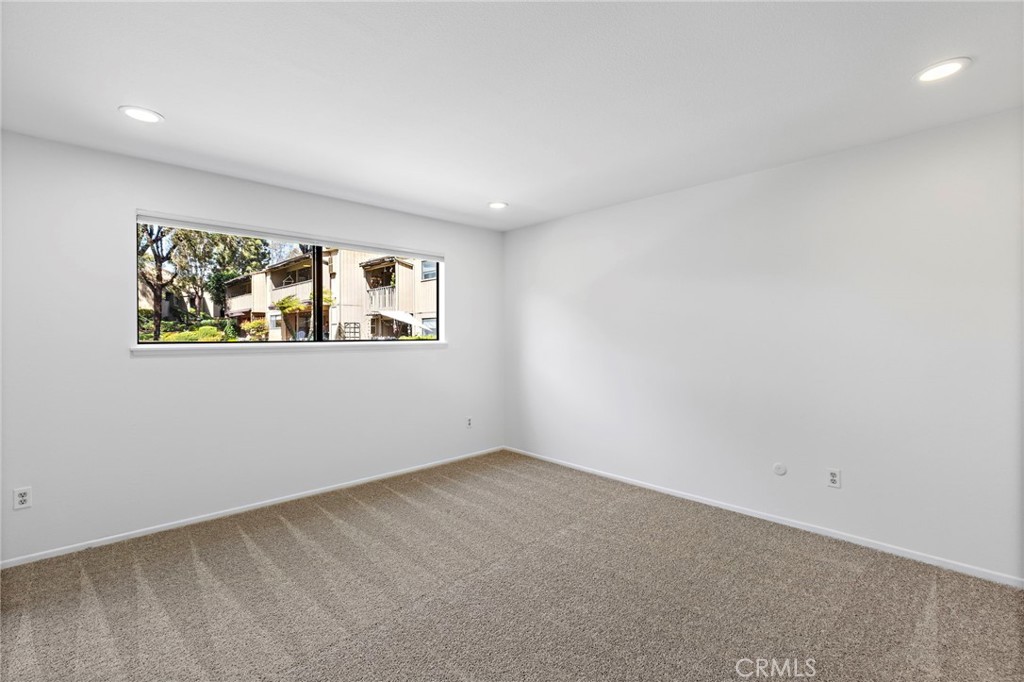 31287 E Nine Dr #28G