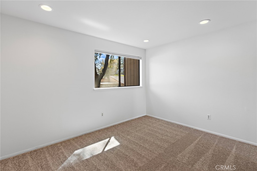 31287 E Nine Dr #28G
