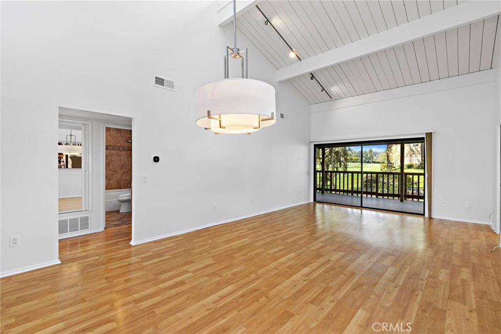31287 E Nine Dr #28G
