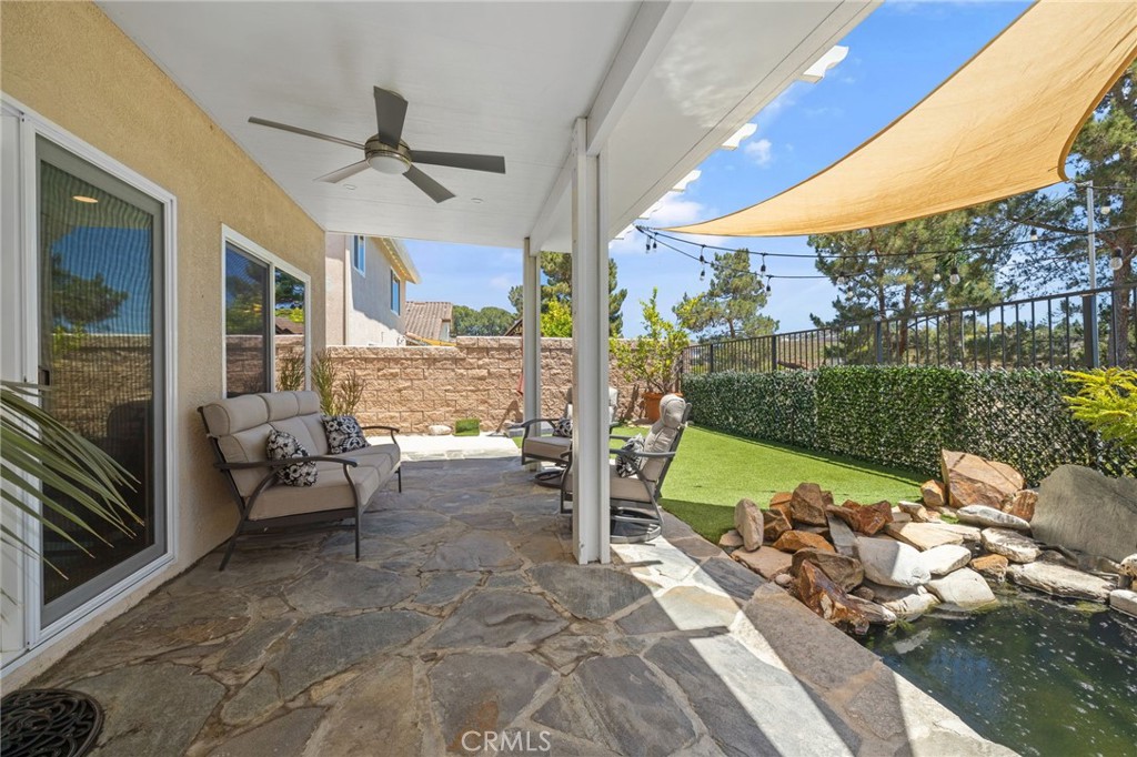 14 Helmcrest