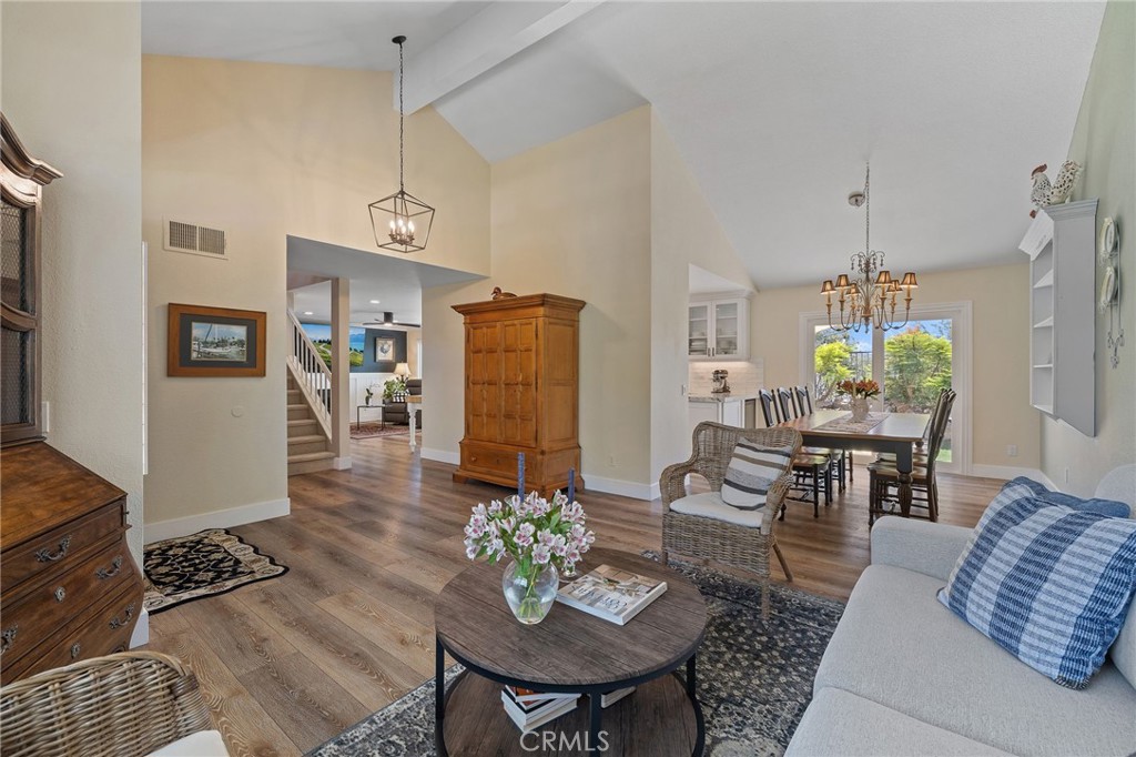 14 Helmcrest