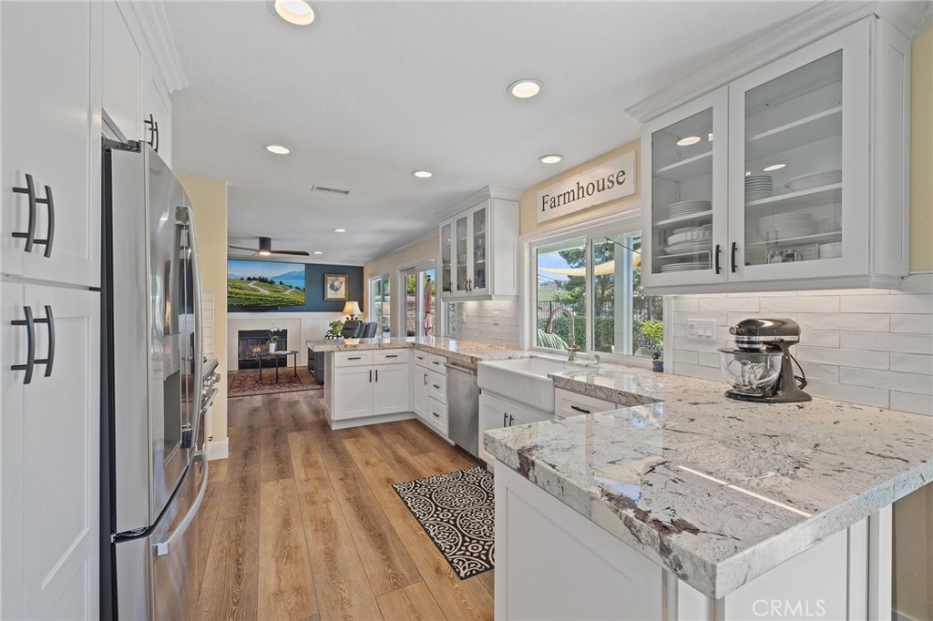 14 Helmcrest