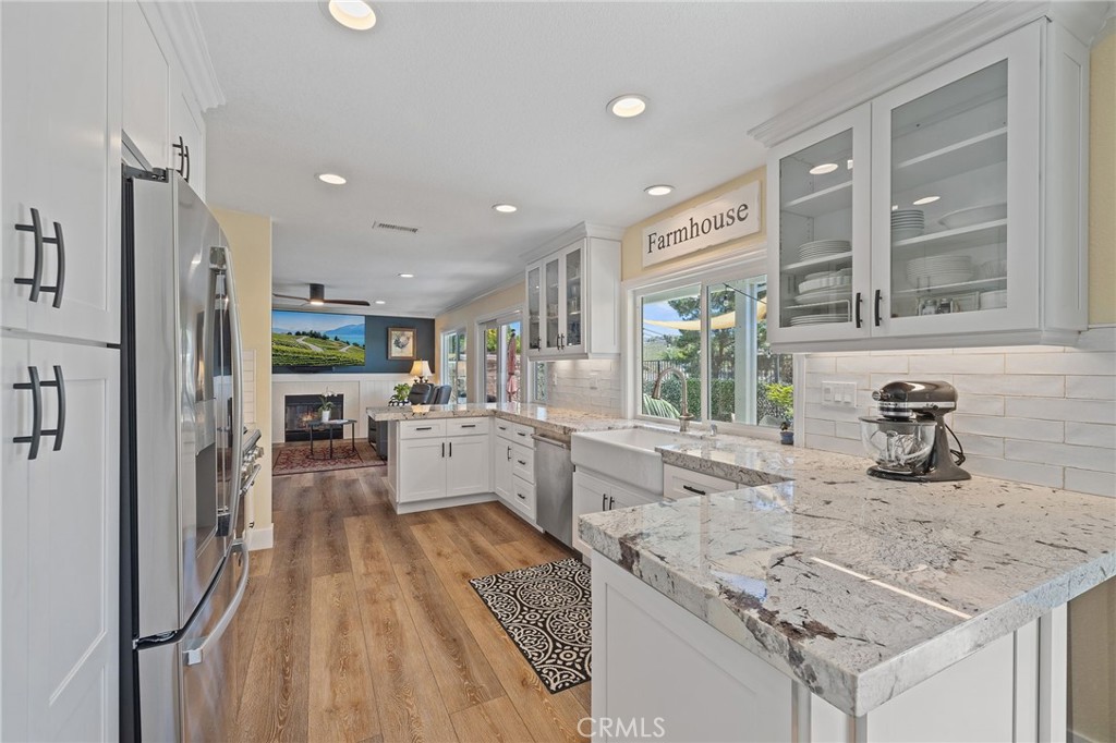 14 Helmcrest