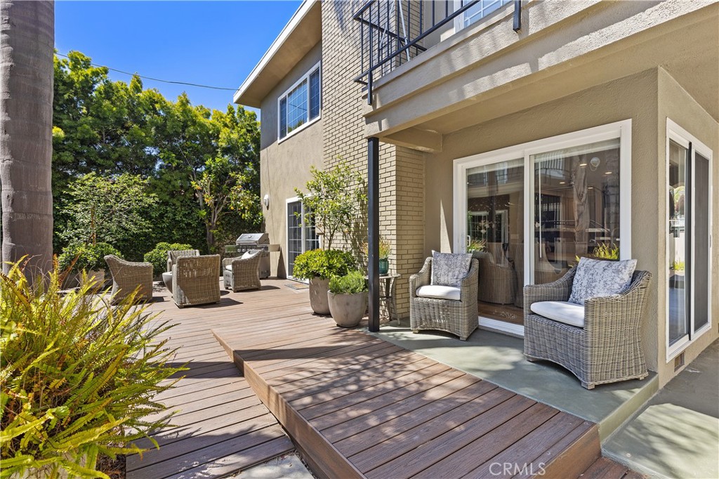 24322 Santa Clara Avenue 4