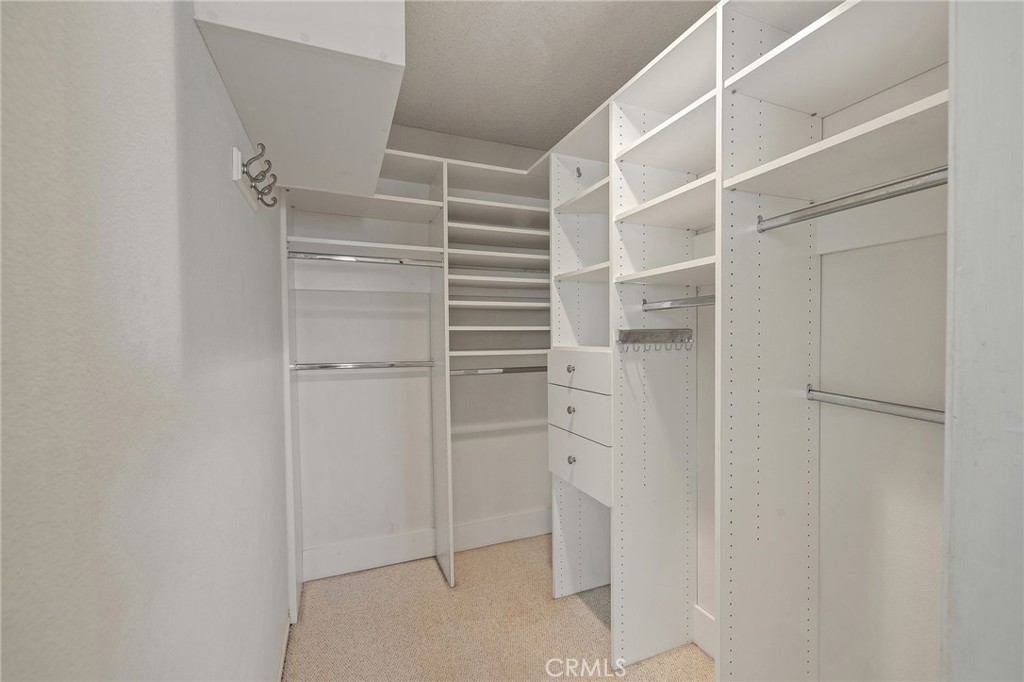 22872 Springwater