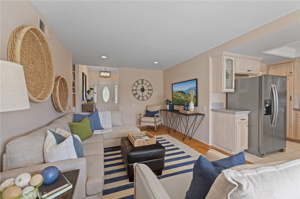 22872 Springwater