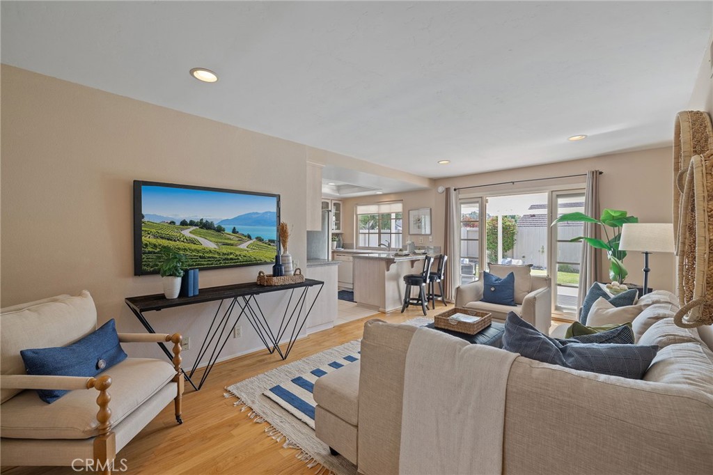 22872 Springwater