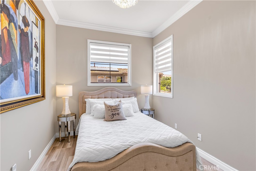 28060 Paseo Hacienda