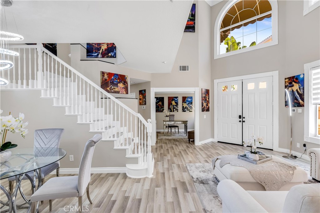 28060 Paseo Hacienda