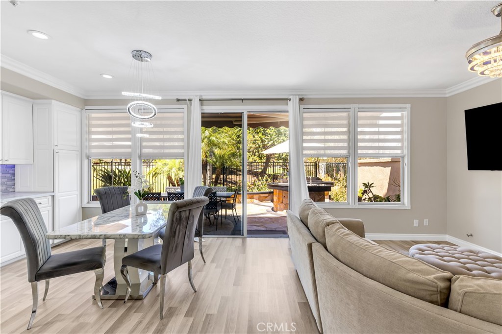 28060 Paseo Hacienda