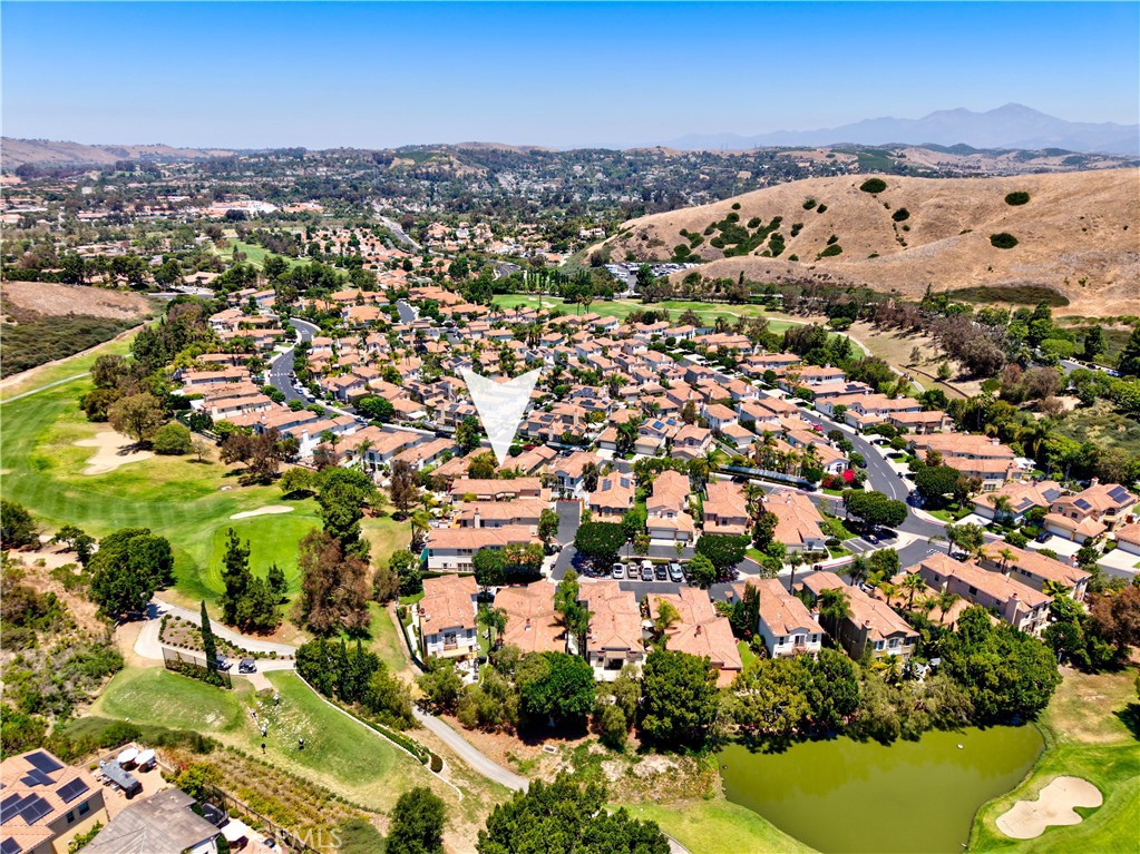 28060 Paseo Hacienda