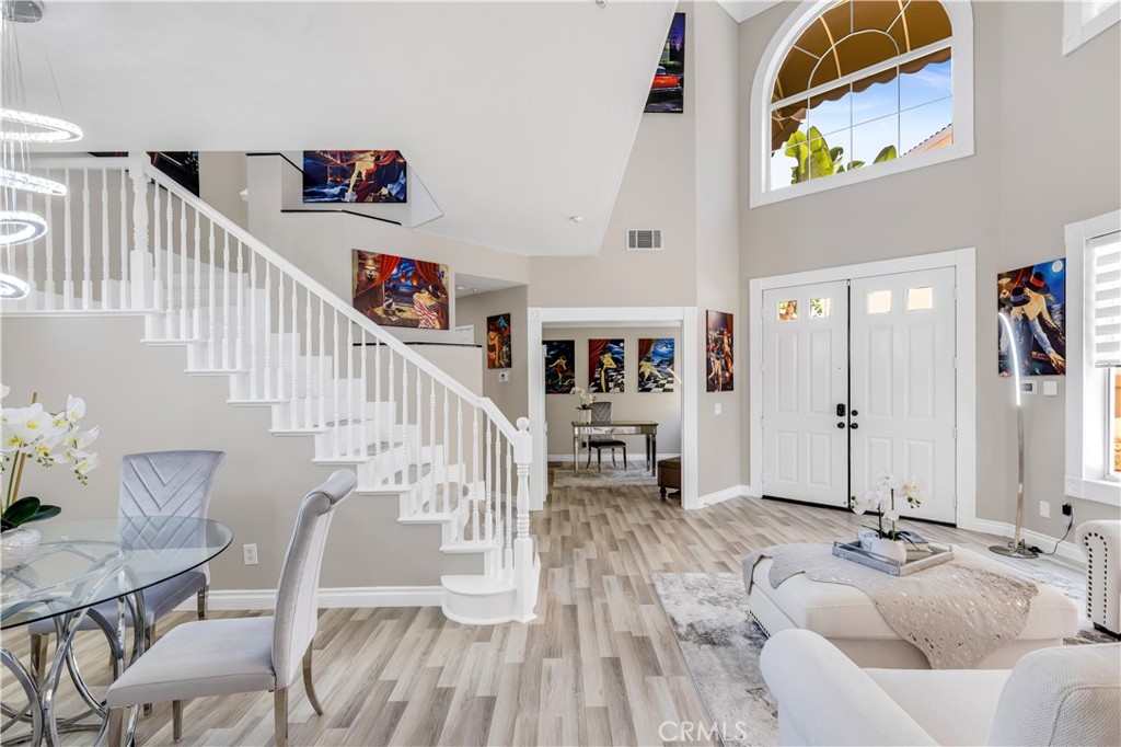 28060 Paseo Hacienda