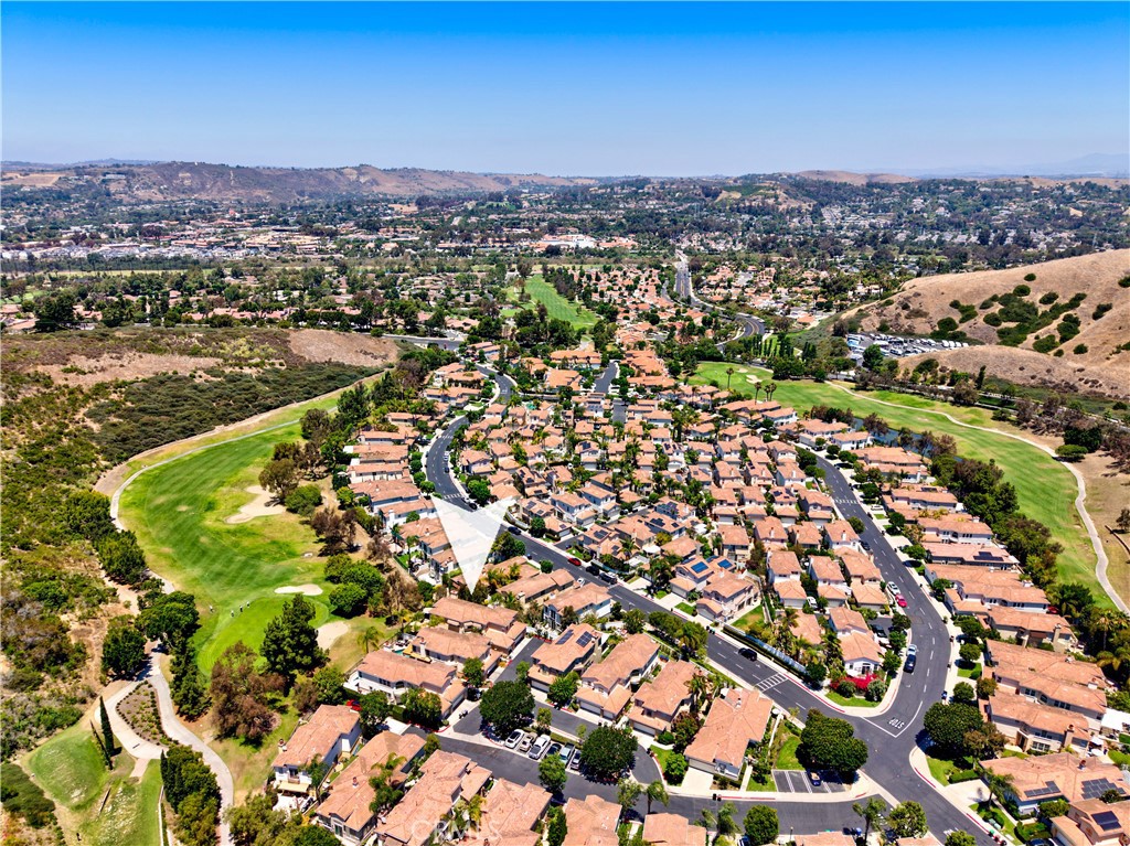 28060 Paseo Hacienda