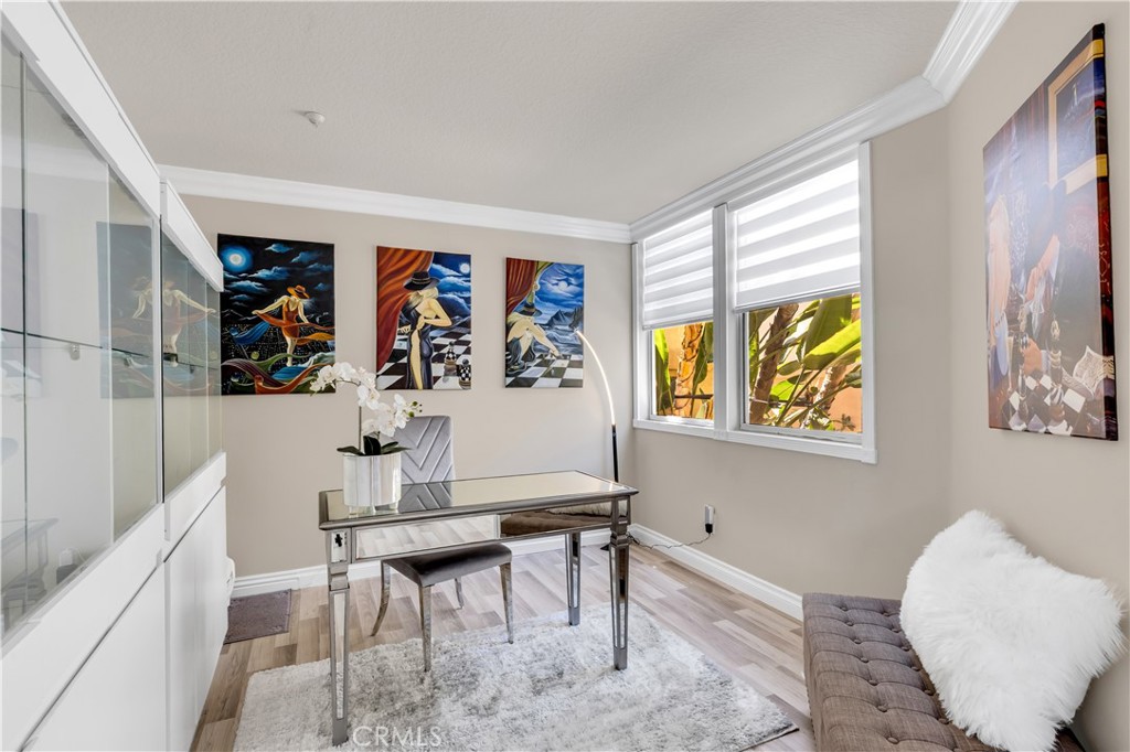 28060 Paseo Hacienda