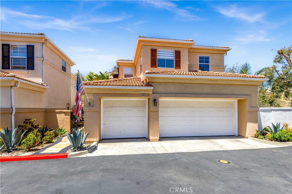 28060 Paseo Hacienda