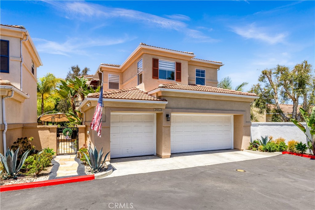 28060 Paseo Hacienda
