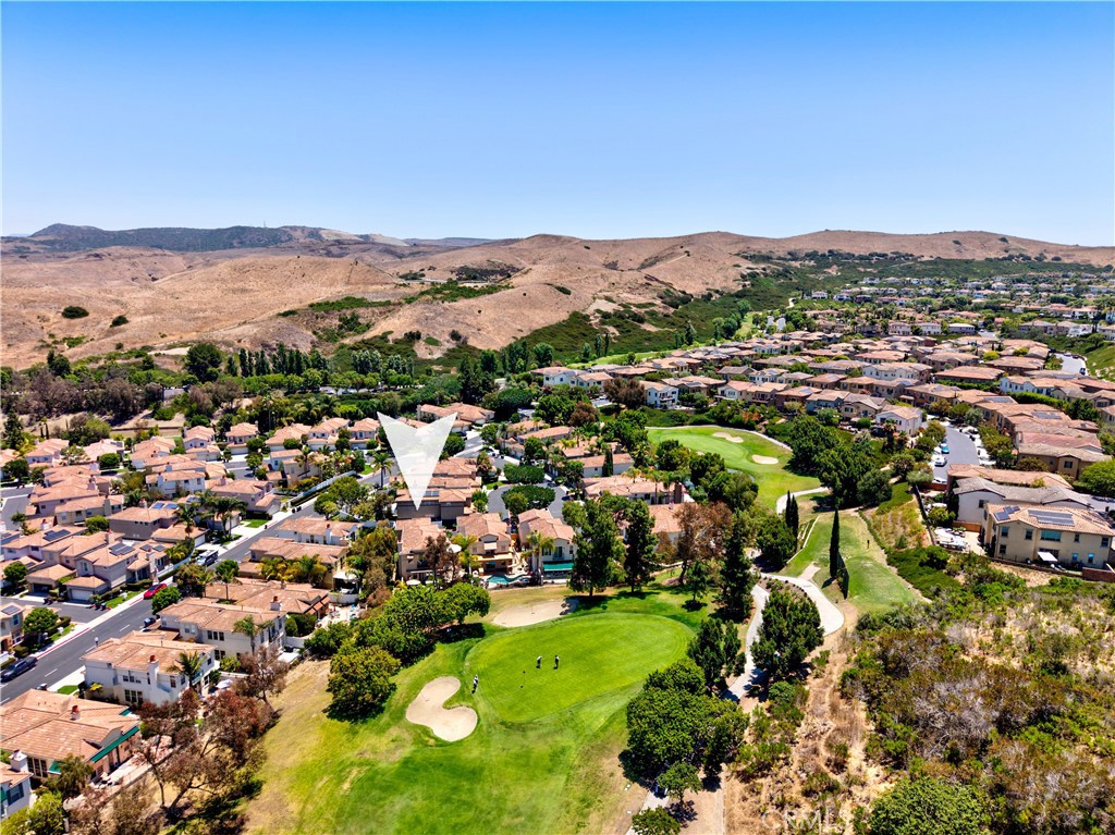 28060 Paseo Hacienda